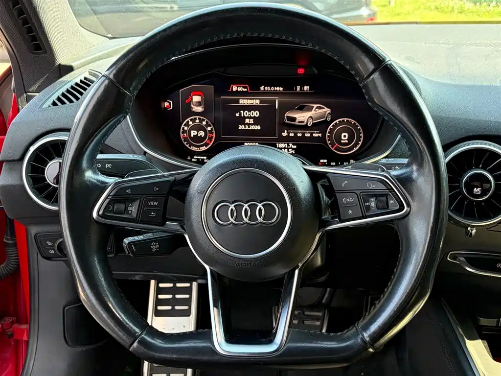 Audi TT 2016 — фото 14