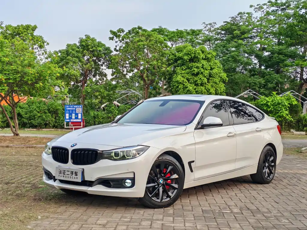 BMW 3 Series GT 2018 — фото 1