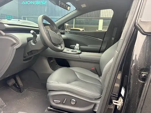 XPeng G7 2025