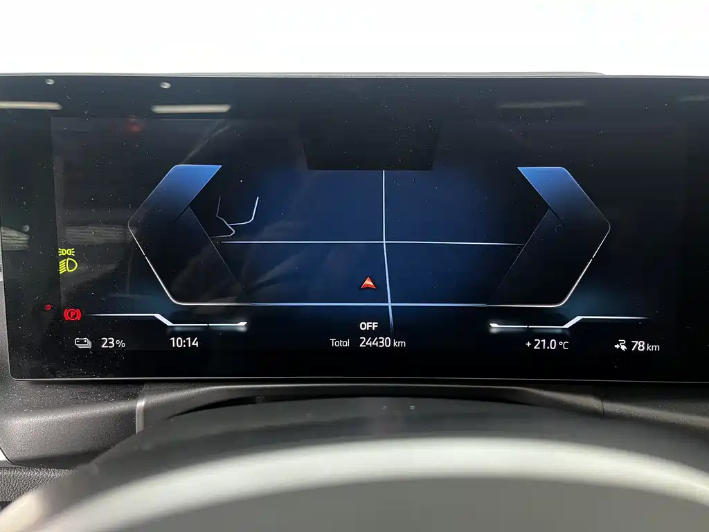 BMW i3 2024 — фото 9