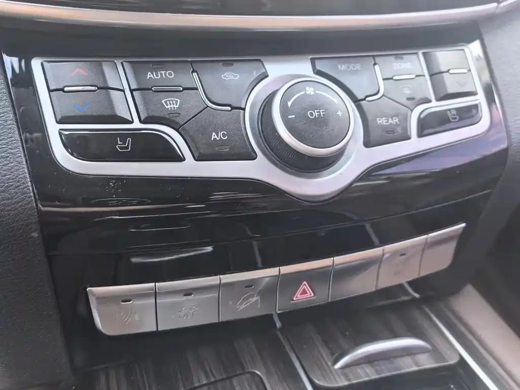 Haval H9 2018 — фото 10