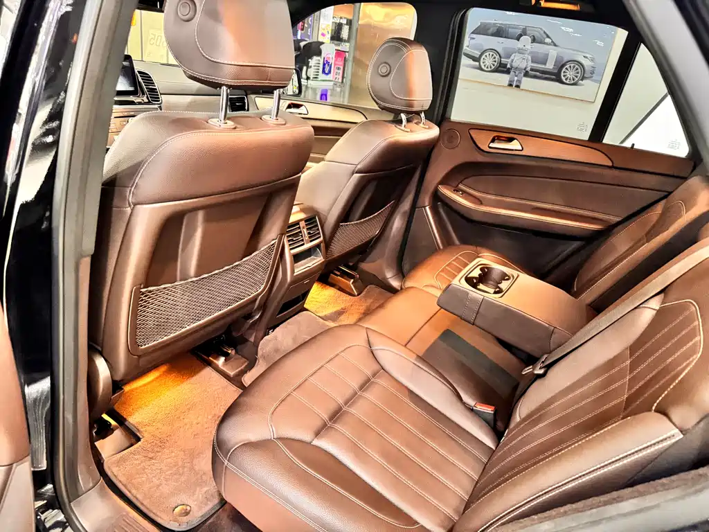 Mercedes-Benz GLE 2019 — фото 14
