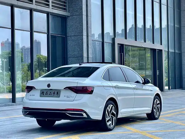 Volkswagen Sagitar 2023