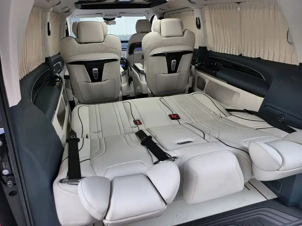 Mercedes-Benz Vito 2022 — фото 14