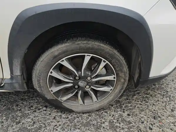 Toyota Yaris L 2022