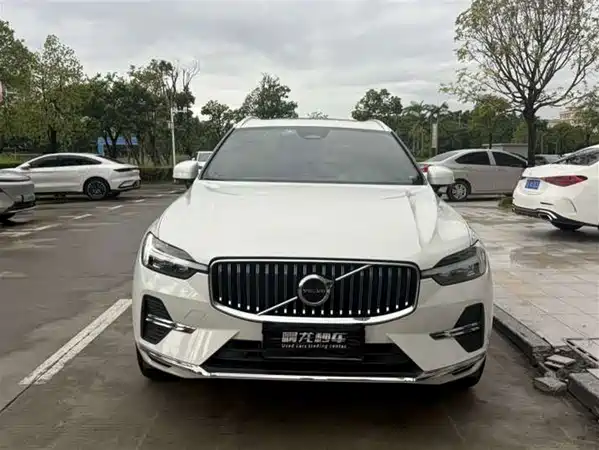 Volvo XC60 2024
