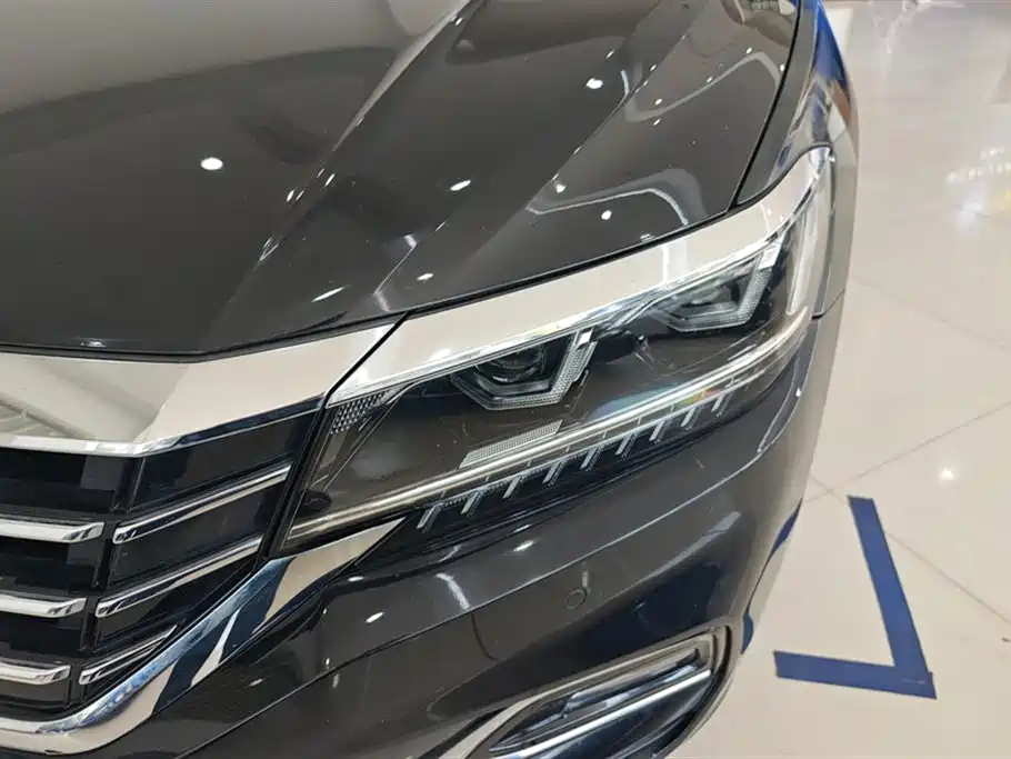 Volkswagen Passat 2020 — фото 5