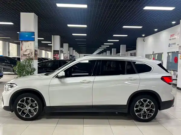 BMW X1 2020