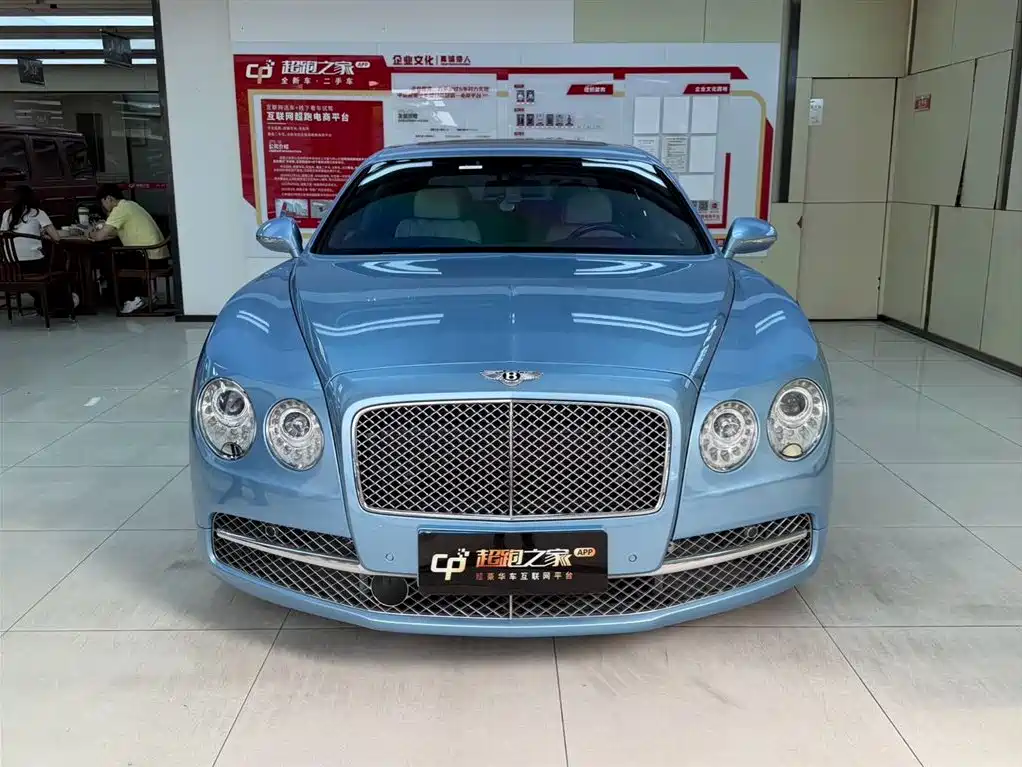 Bentley Flying Spur 2014 — фото 2