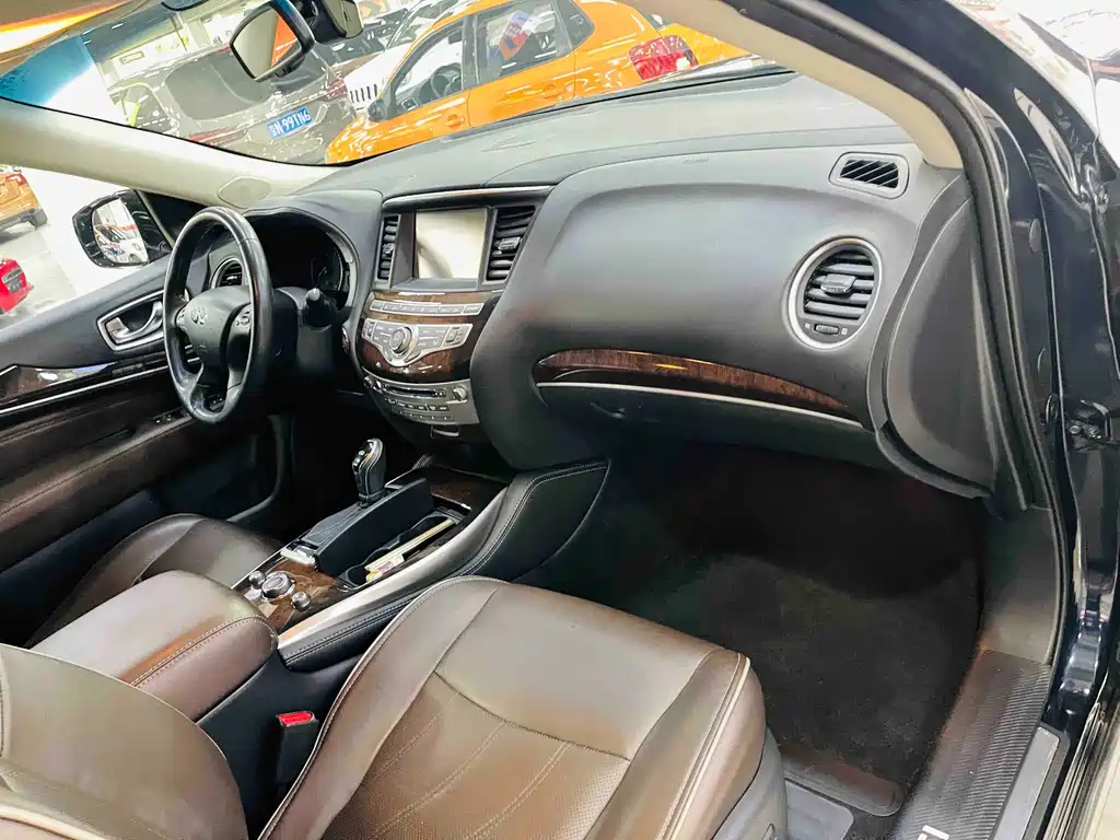 Infiniti QX60 2018 — фото 13