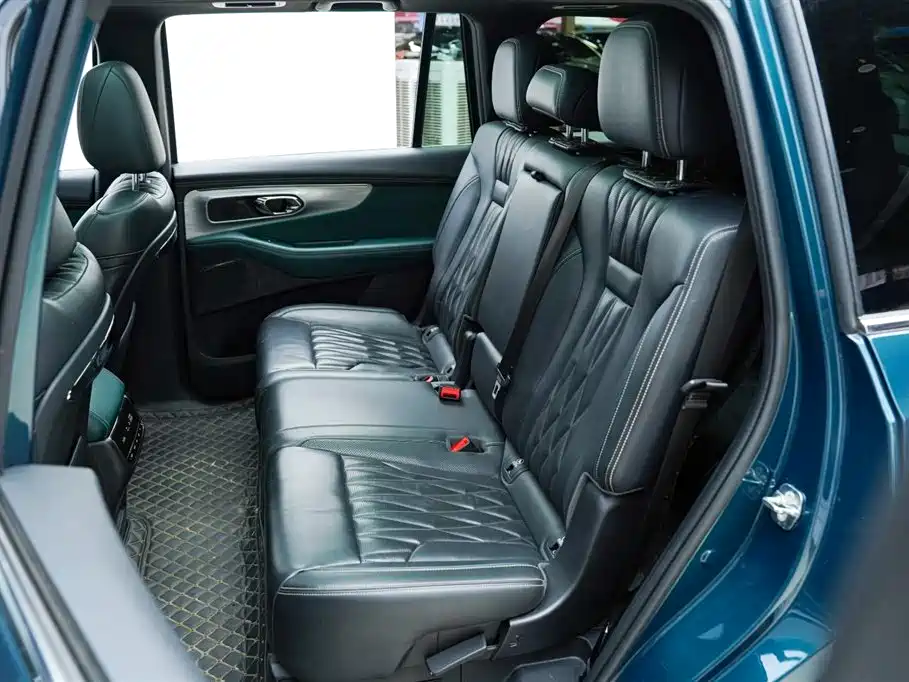 GAC Motor Trumpchi GS8 2022 — фото 4