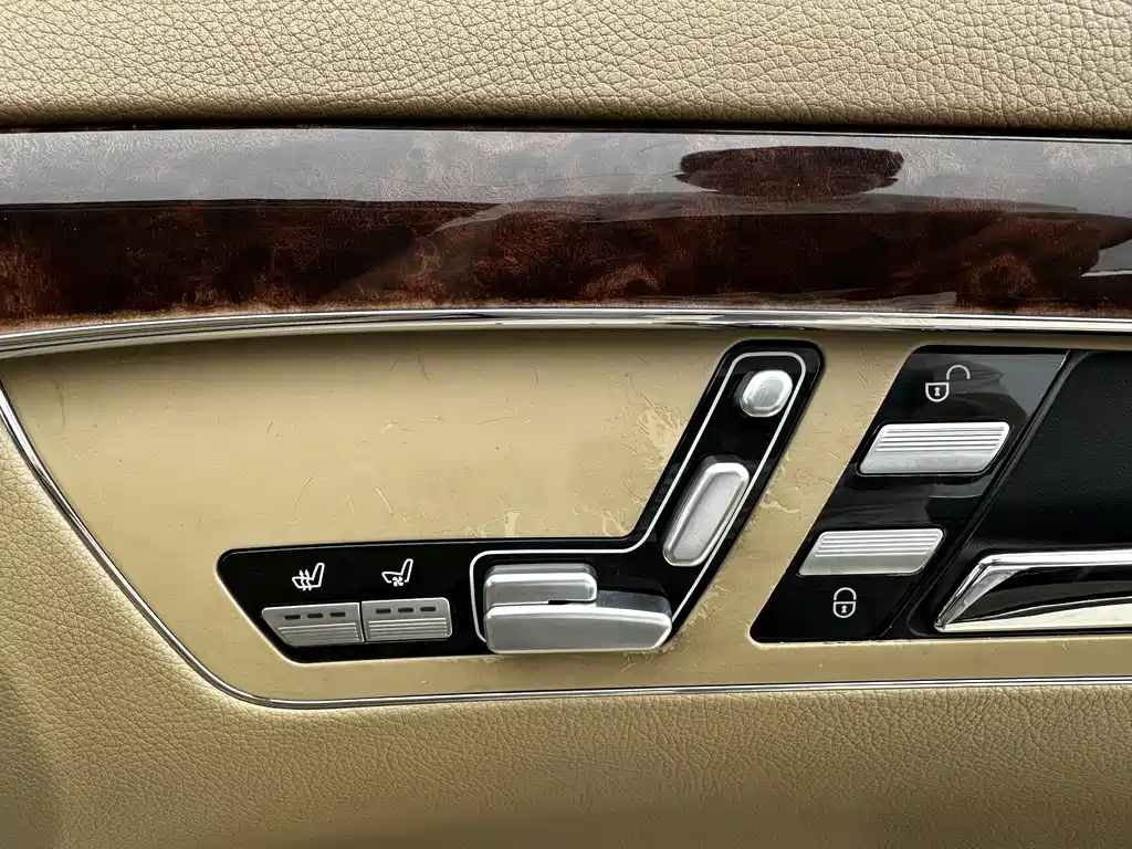 Mercedes-Benz S-Class 2011 — фото 17