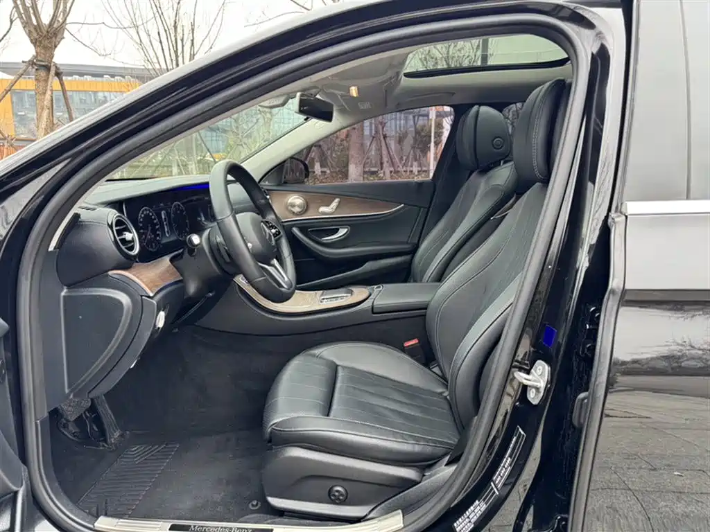 Mercedes-Benz E-Class 2020 — фото 7