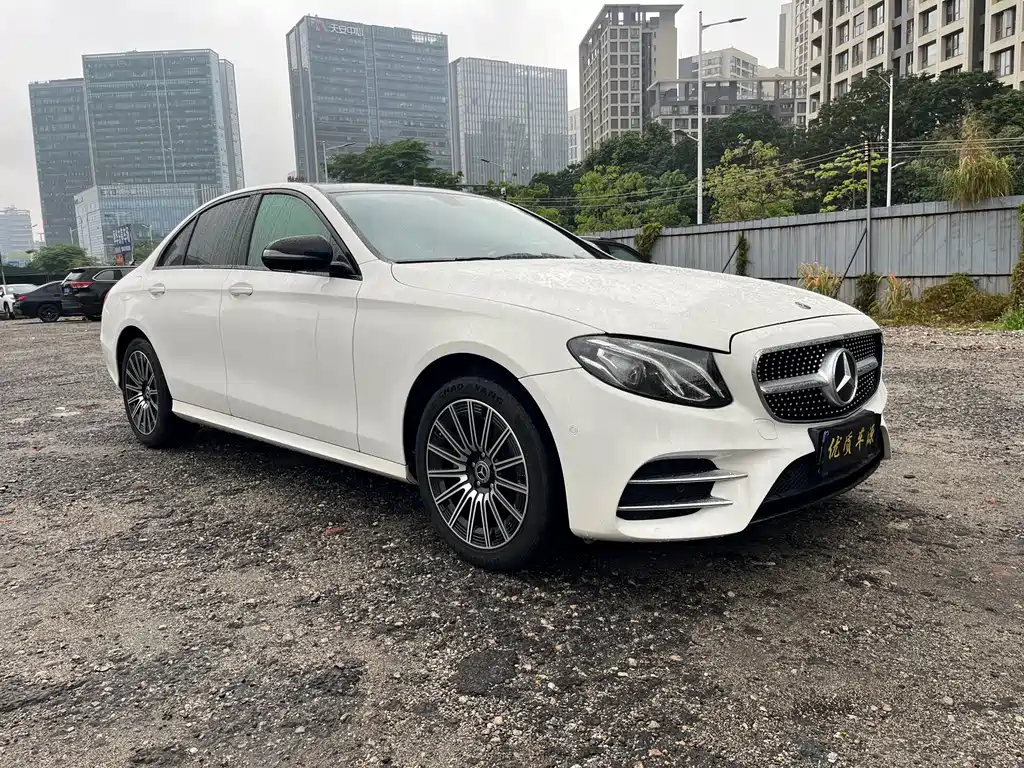 Mercedes-Benz E-Class 2019 — фото 4