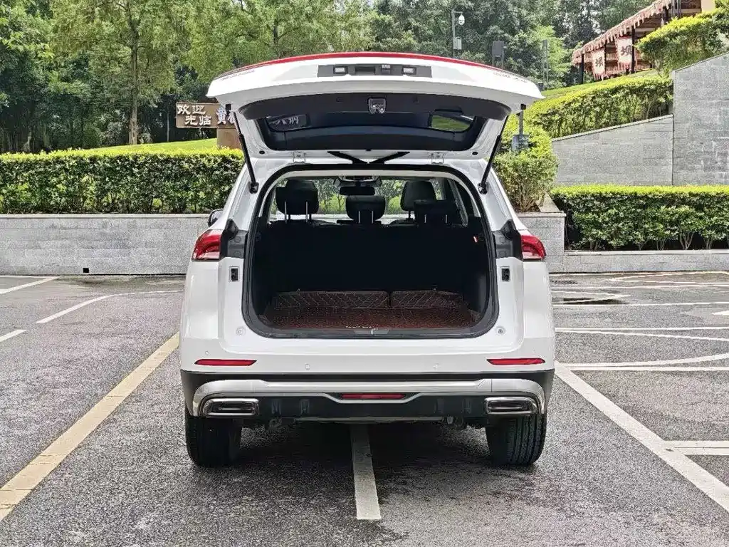 Haval H6 2023 — фото 27