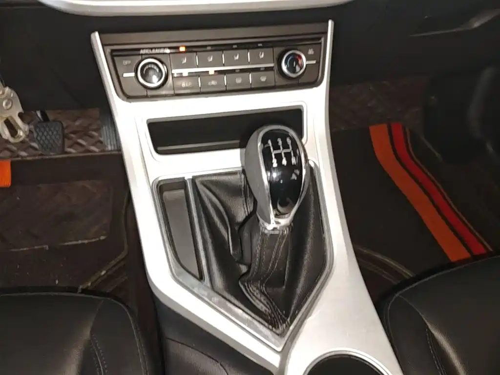Geely Vision 2018 — фото 14