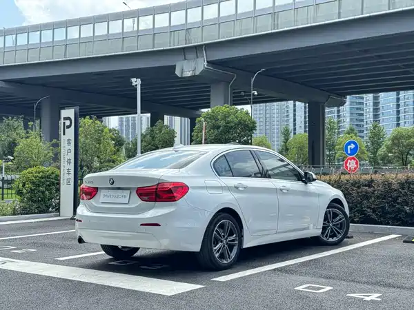 BMW 1 Series 2019