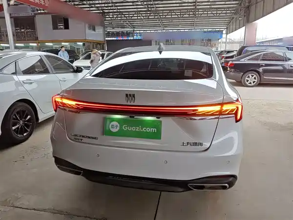 Buick LaCrosse 2023