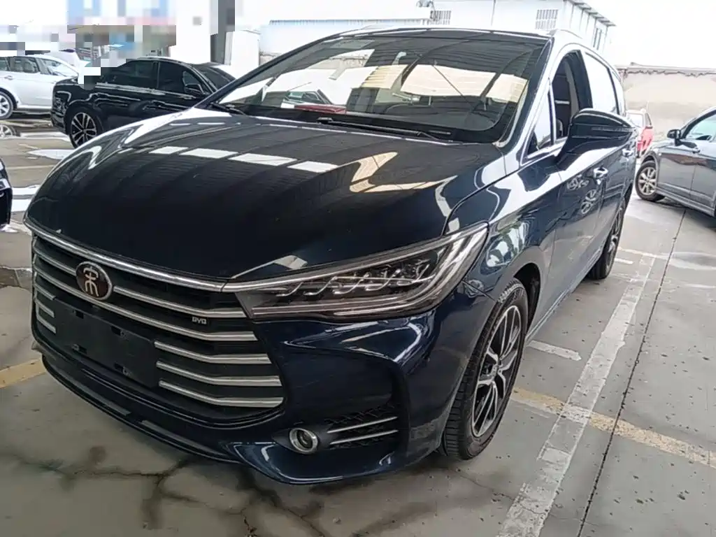 BYD Song MAX 2018 — фото 1