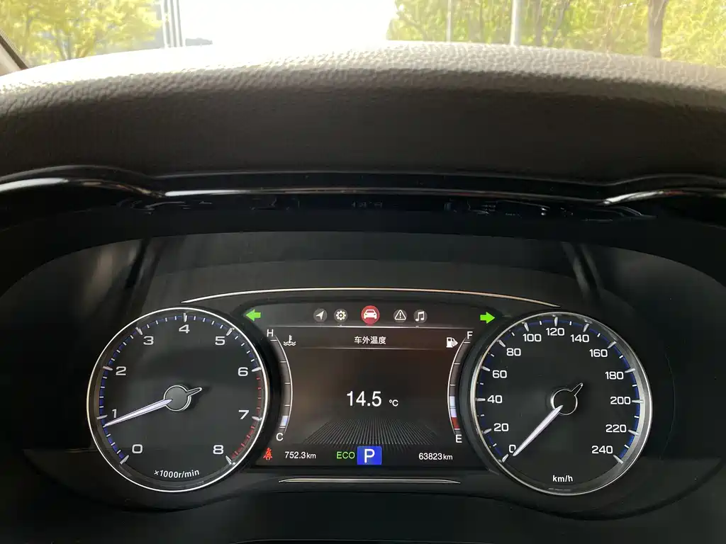 GAC Motor Trumpchi M8 2018 — фото 22