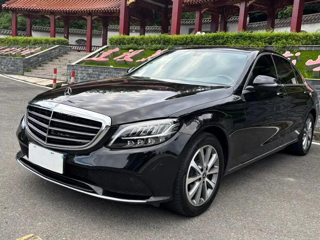 Mercedes-Benz C-Class 2021 — фото 1