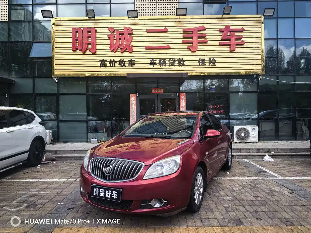 Buick Excelle GT 2013 — фото 1