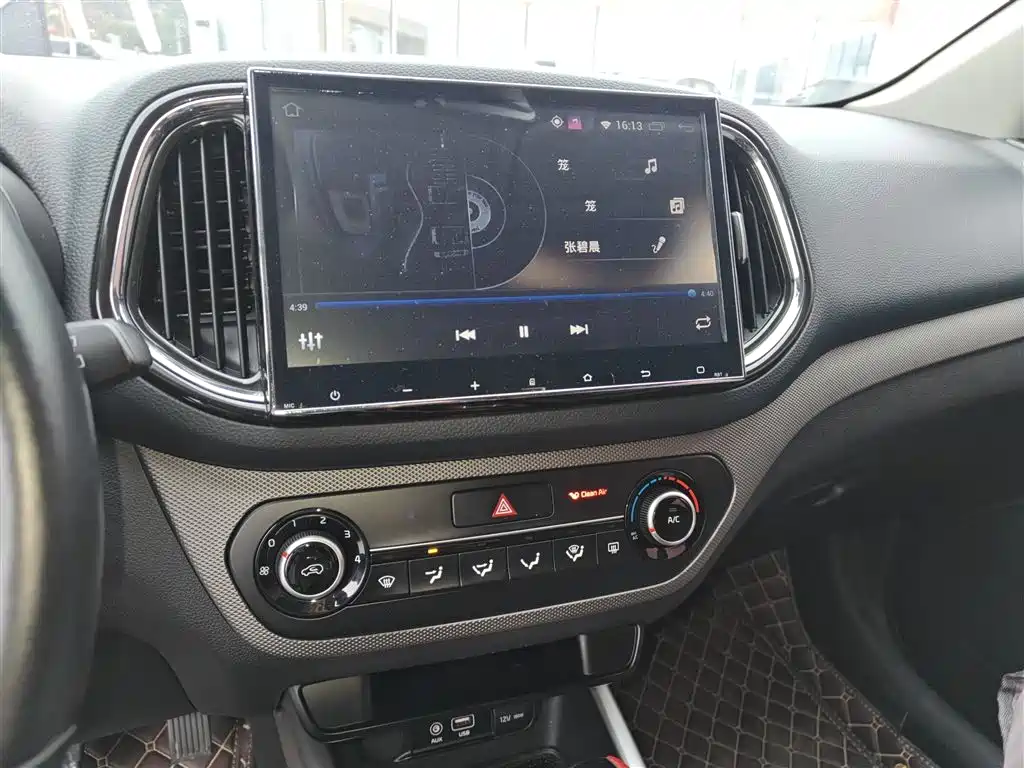 Kia KX3 2016 — фото 12