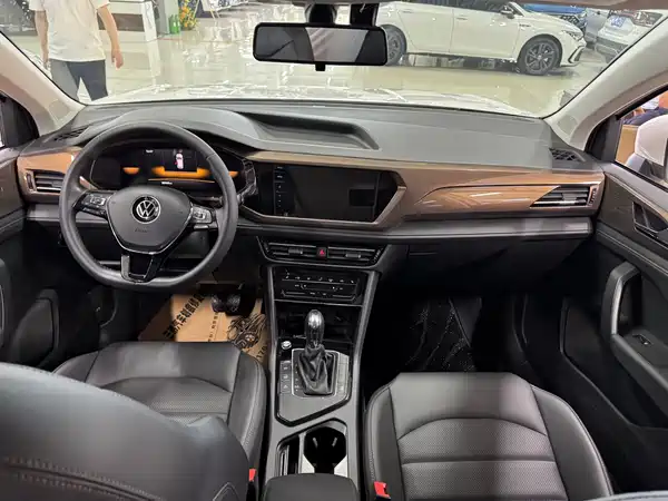 Volkswagen Tharu 2022