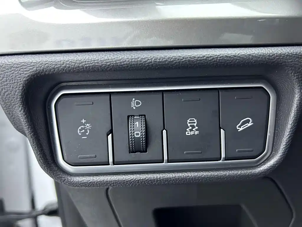 Haval H6 2023 — фото 11