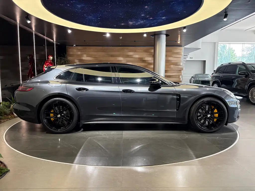 Porsche Panamera 2018 — фото 4