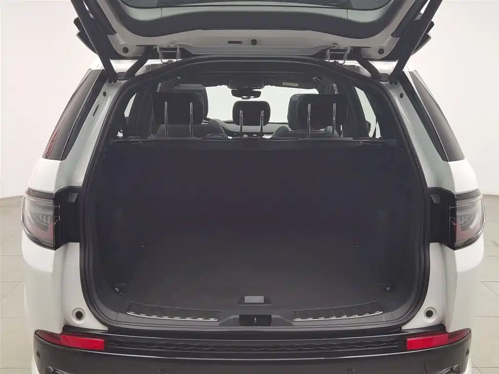 Land Rover Discovery Sport 2022 — фото 16
