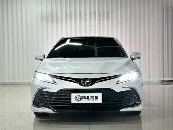 Toyota Camry 2024
