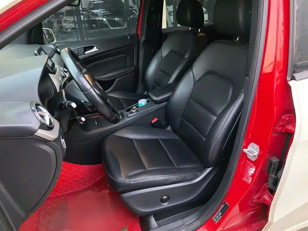 Mercedes-Benz B-Class 2015 — фото 12