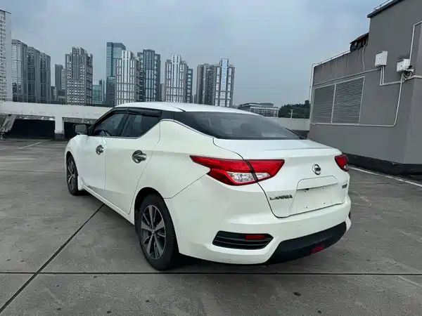 Nissan Bluebird 2016