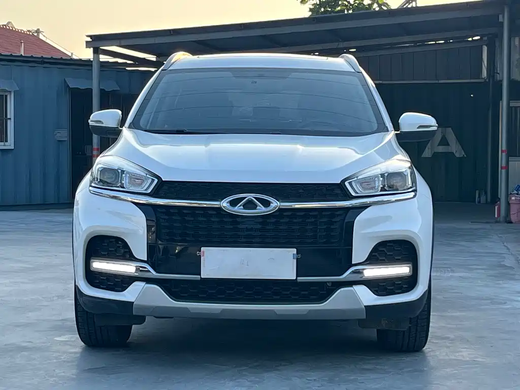 Chery Tiggo 8 2018 — фото 2