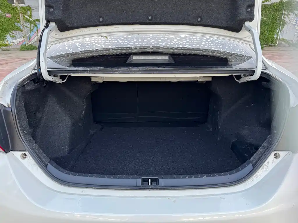 Toyota Levin 2018 — фото 13