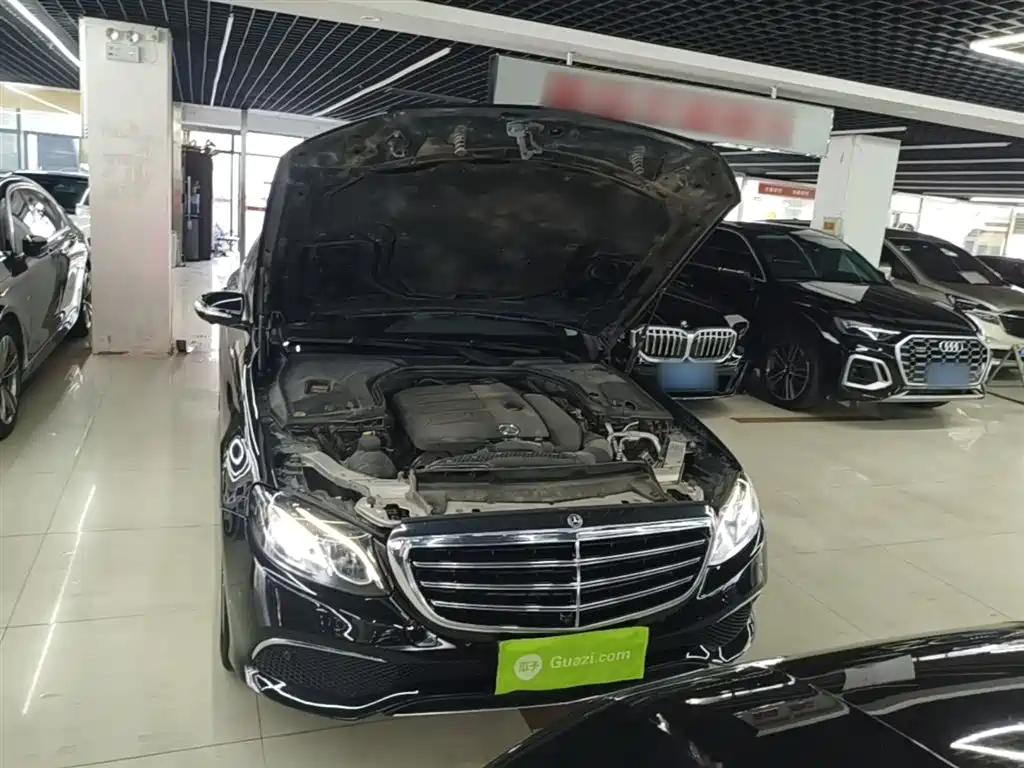 Mercedes-Benz E-Class 2020 — фото 20
