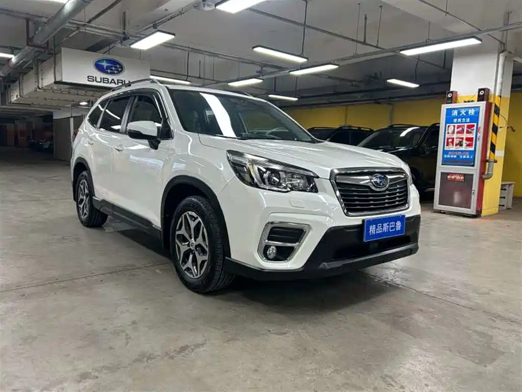 Subaru Forester 2019 — фото 3