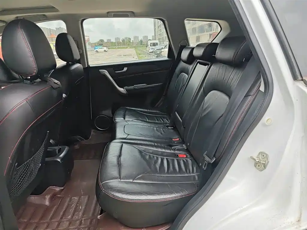 Haval H6 2015 — фото 15