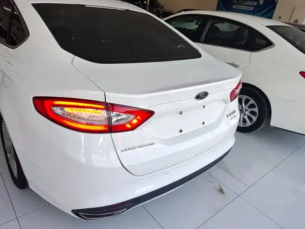 Ford Mondeo 2013