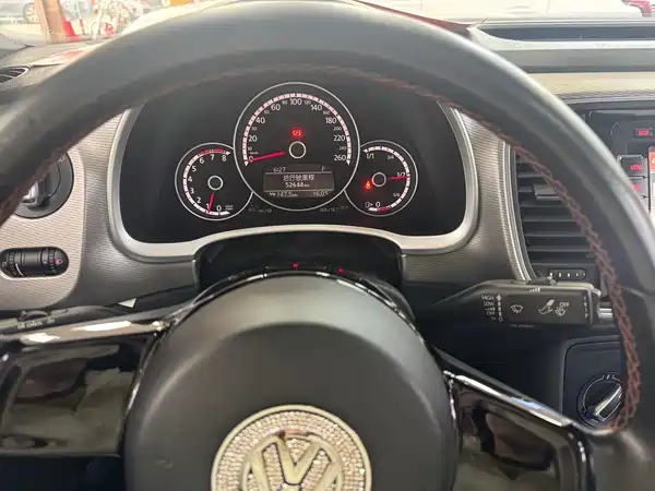 Volkswagen Beetle 2016