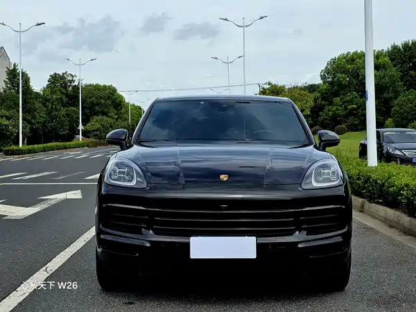 Porsche Cayenne 2023