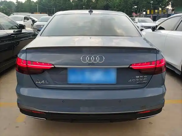 Audi A4L 2022