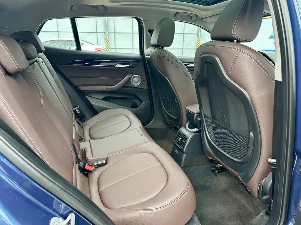 BMW X2 2022 — фото 11