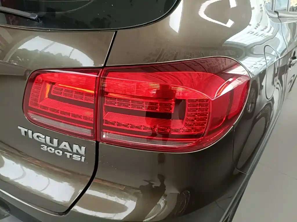 Volkswagen Tiguan 2019 — фото 8