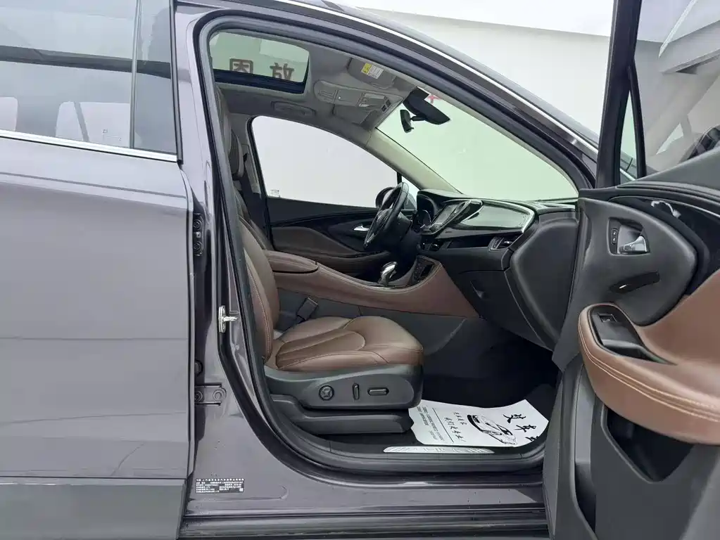 Buick Envision Plus 2018 — фото 11