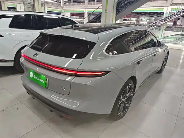 NIO ET5T 2024