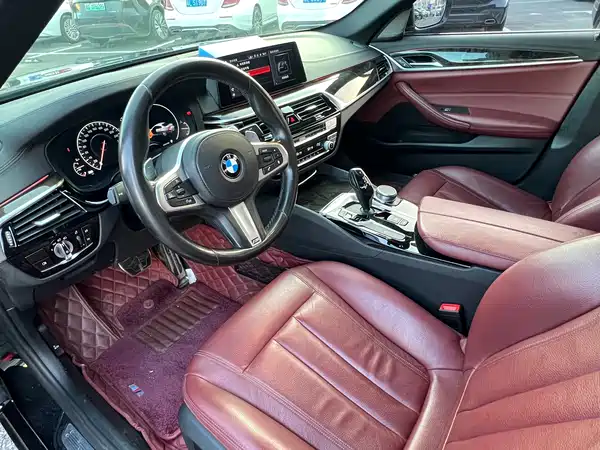 BMW 5 Series 2019