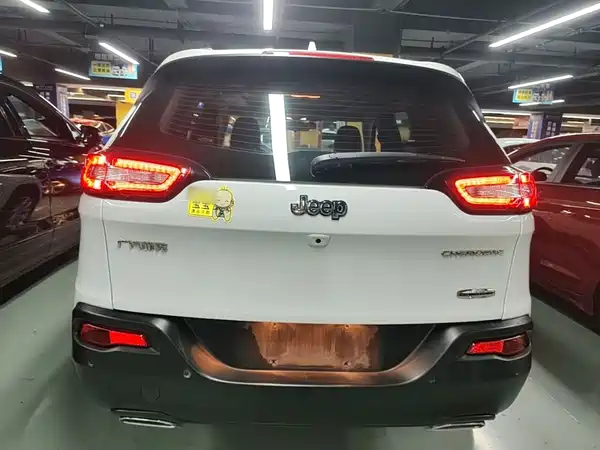 Jeep Cherokee 2017