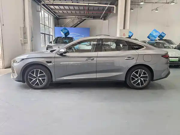 BYD Qin L 2025
